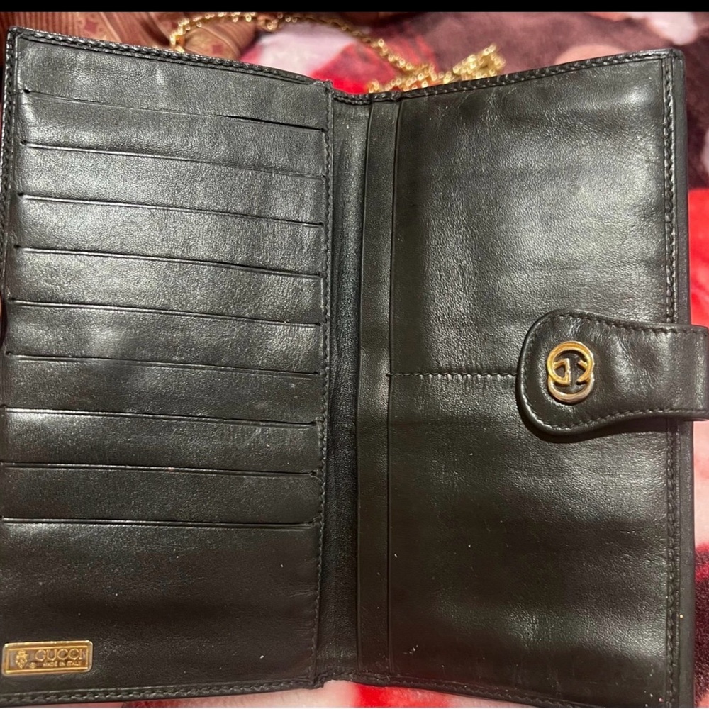 AUTHENTIC Gucci Black GG MARMONT Chain Wristlet w/Gold Hardware /Cert attached - Picture 4 of 10